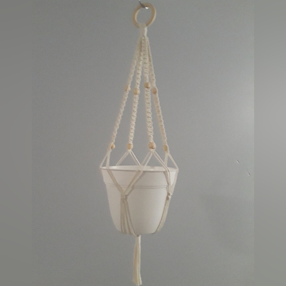 New hand made  In Maine USA Macrame Hanging Planter - Cream